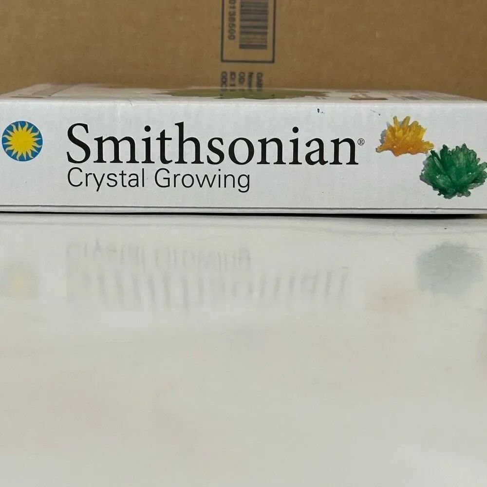Smithsonian Crystal Growing STEM Kit - Picture 6 of 13